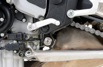 Zaślepka ramy RG RACING MV AGUSTA BRUTALE 1090 13- / 1090R / 1090RR LHS LOWER CAST FRAME BLACK