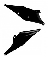 czarny
