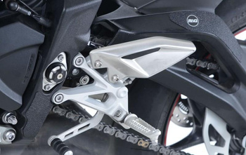 Osłona wahacza RG RACING TRIUMPH STREET TRIPLE 765 RS/R/S 17- 4 części BLACK