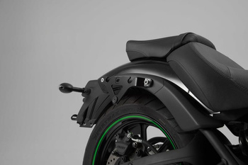 Stelaż boczny SLH prawy SW-MOTECH KAWASAKI VULCAN S (16-) black