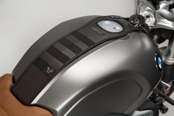Zestaw torba akcesoryjna LA1 i pas na zbiornik SLA SW-MOTECH BMW R NINET MODELS (14-) brown