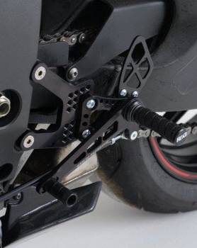 Podnóżki regulowane RG RACING KAWASAKI ZX6-R 05-13 RACE GEARBOX ZESTAW BLACK